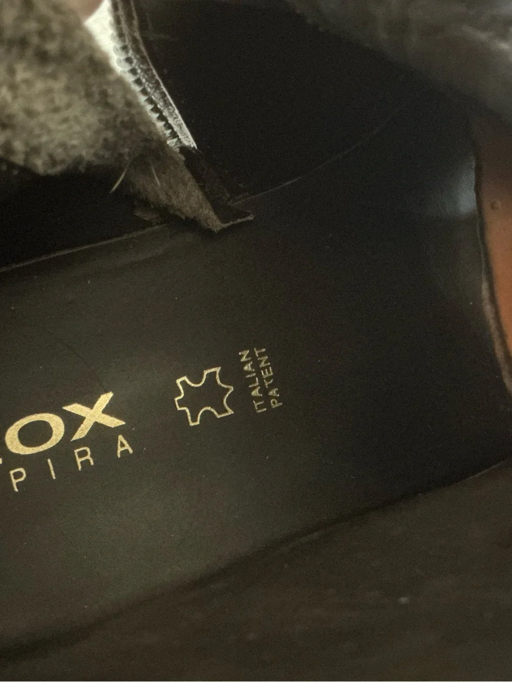 Geox brown leather boots size 10 cap-toe lace up